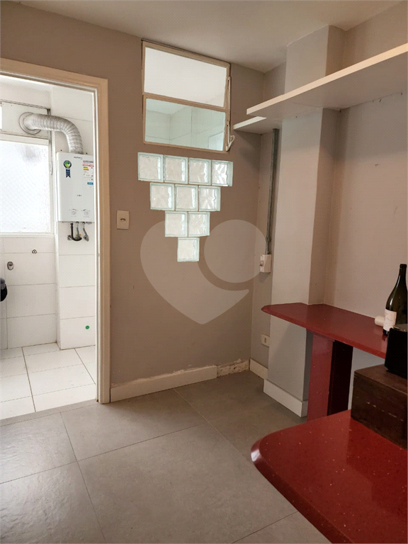APARTAMENTO em BELA VISTA