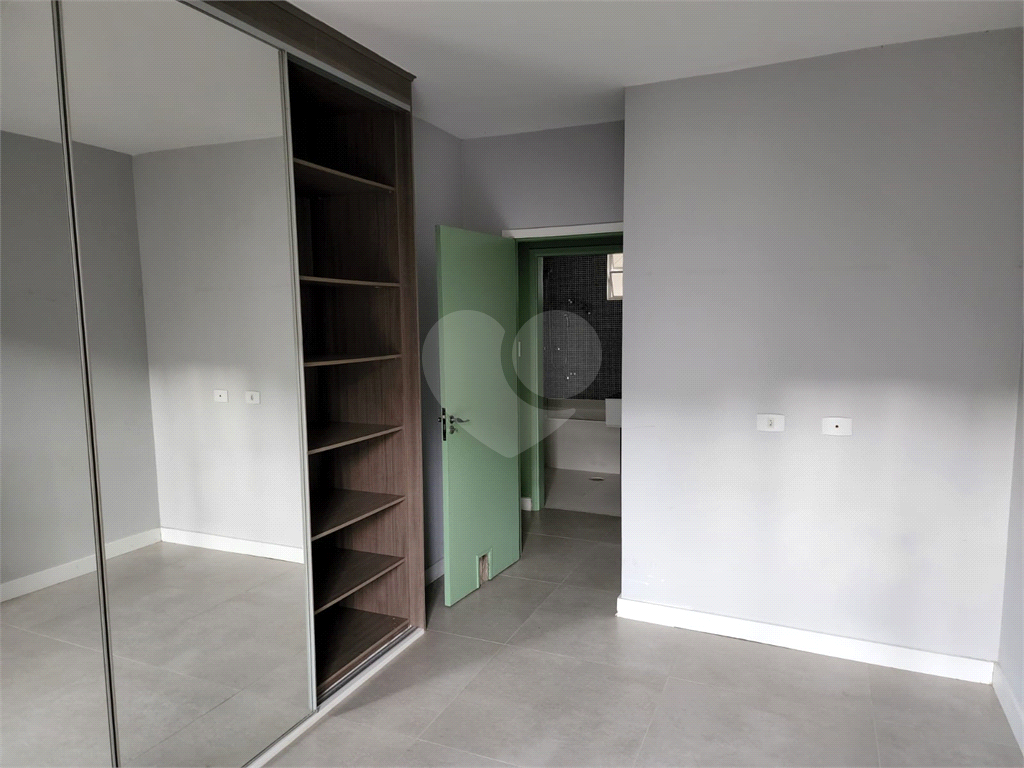APARTAMENTO em BELA VISTA