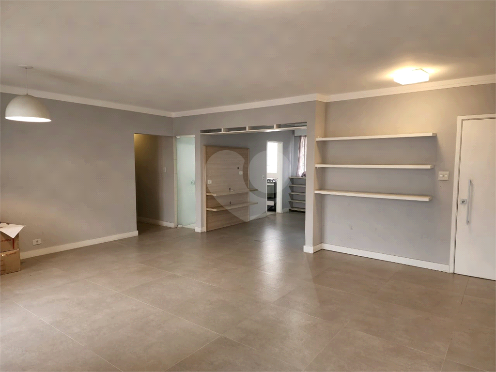 APARTAMENTO em BELA VISTA