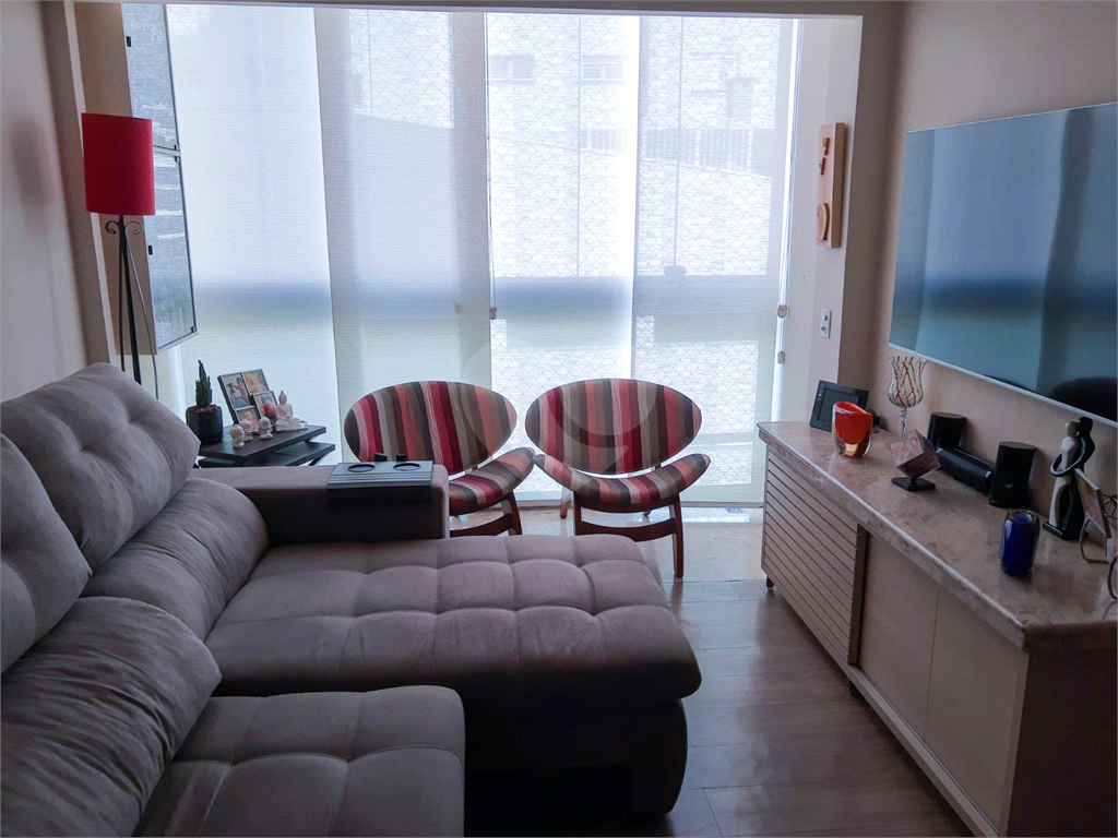 Apartamento a Venda com 02 suítes impecável - Santana