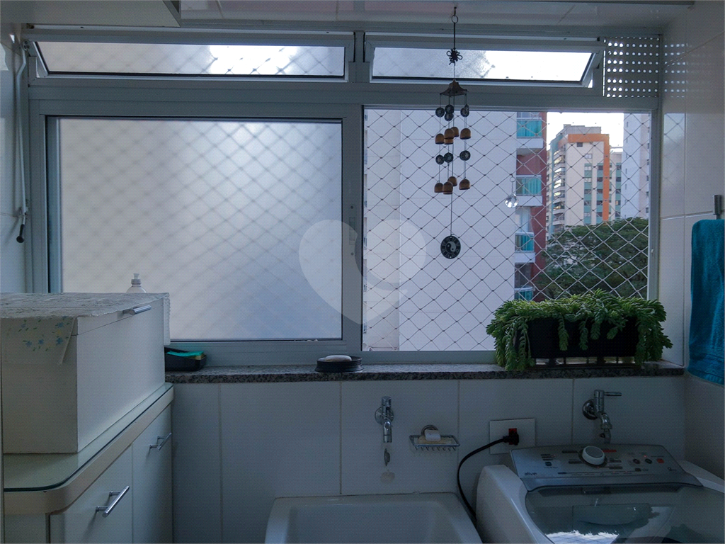 Apartamento a Venda com 02 suítes impecável - Santana