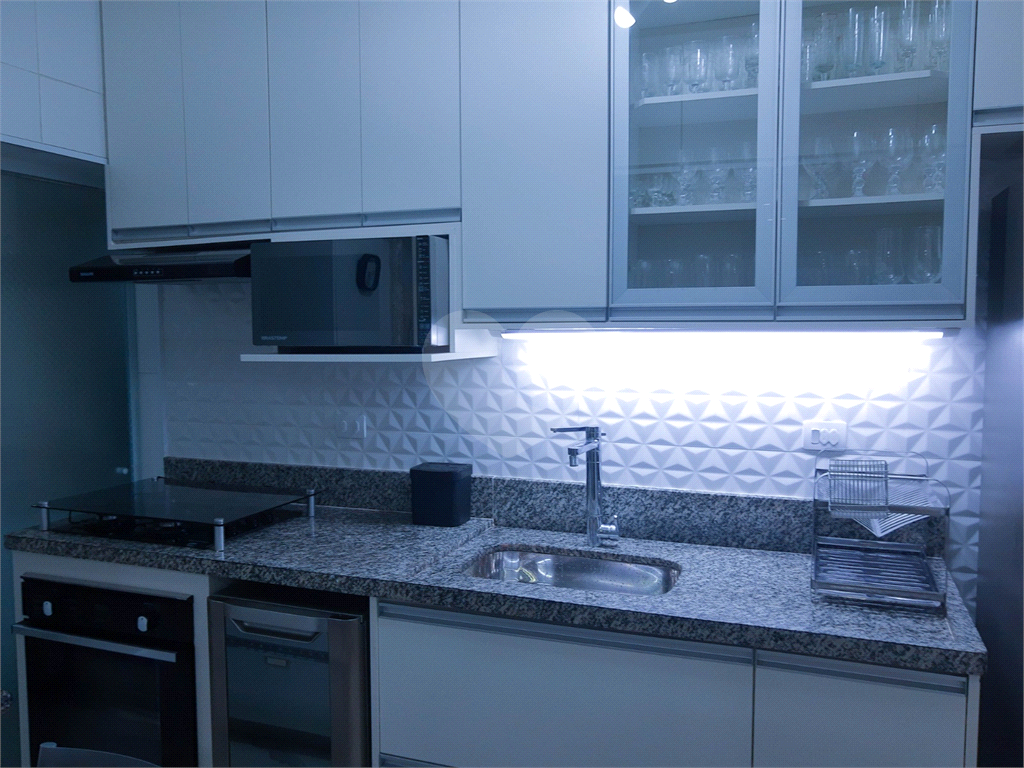 Apartamento a Venda com 02 suítes impecável - Santana