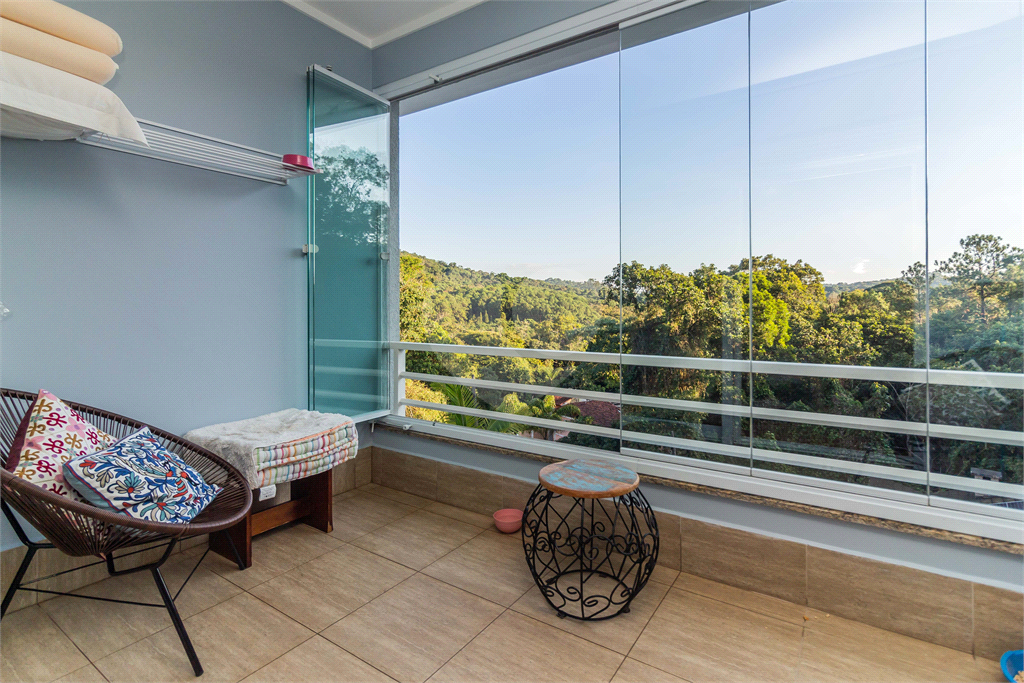 Casa Alpes da Cantareira | 3 Suítes | 8 Vagas | 360m² | Lazer e Espaço Gourmet