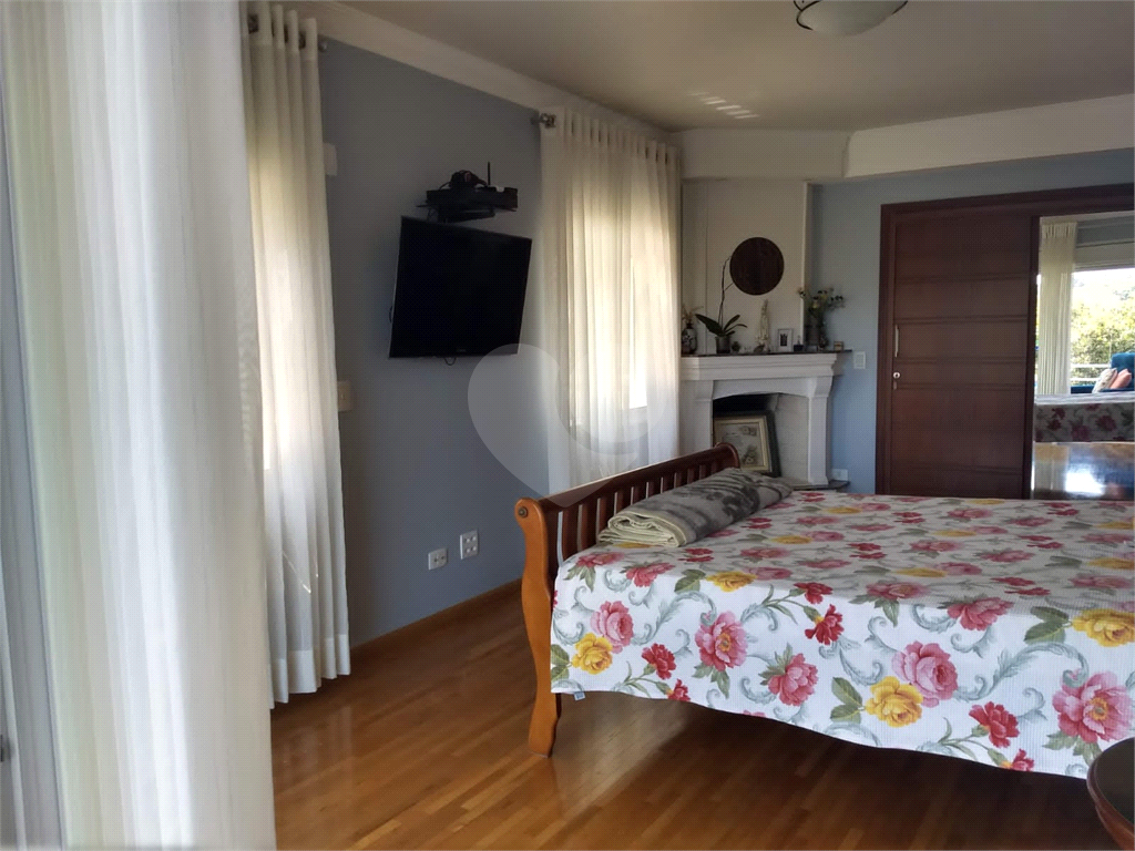 Casa de Condomínio à venda com 3 quartos, 360m² - Foto 14