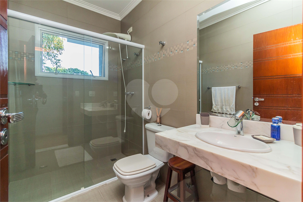 Casa Alpes da Cantareira | 3 Suítes | 8 Vagas | 360m² | Lazer e Espaço Gourmet