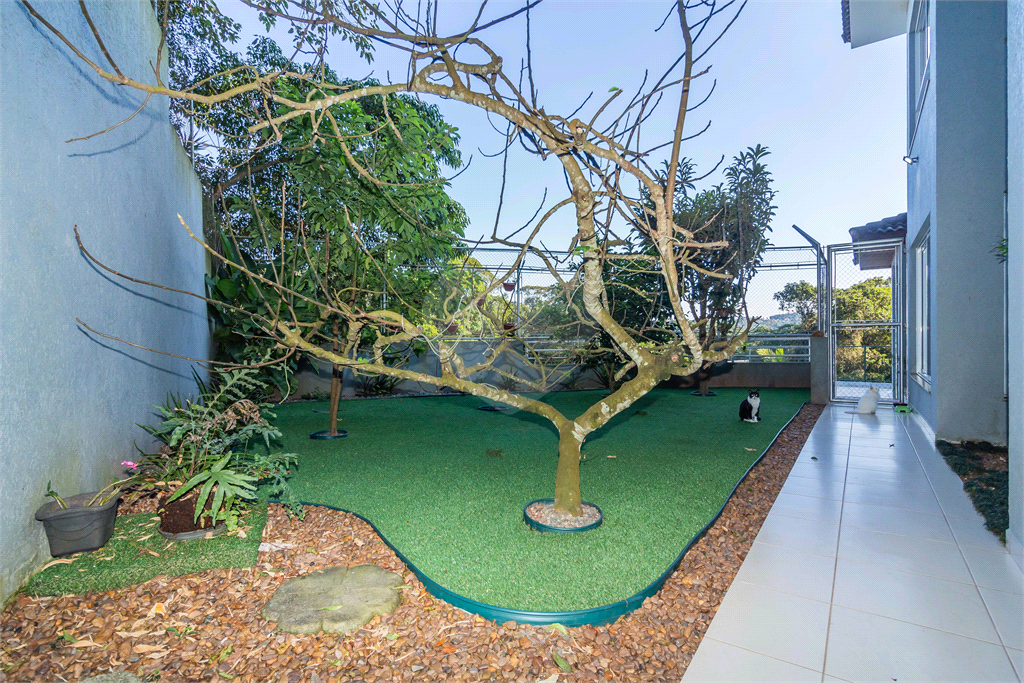 Casa Alpes da Cantareira | 3 Suítes | 8 Vagas | 360m² | Lazer e Espaço Gourmet