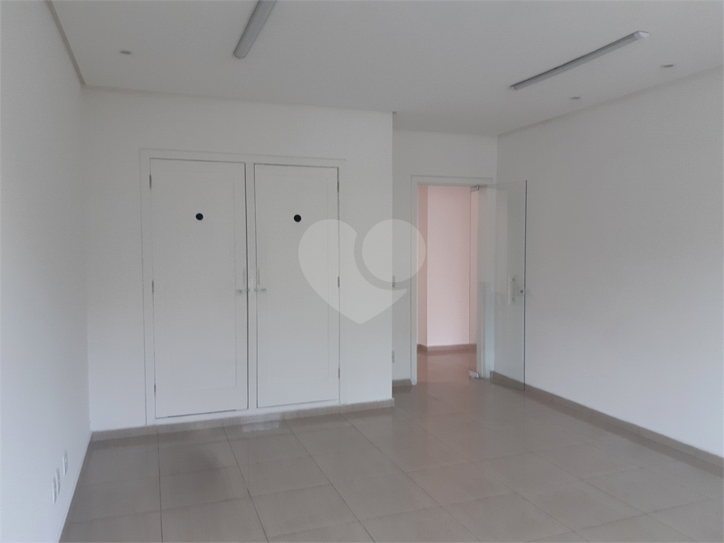 ÓTIMO SOBRADO SANTA TERSINHA  COMERCIAL , 03 VAGAS COBERTAS