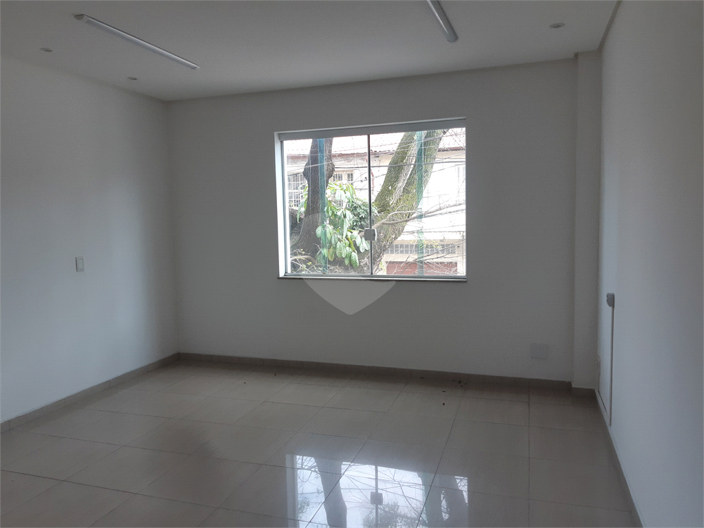  ÓTIMO SOBRADO SANTA TERSINHA  COMERCIAL , 03 VAGAS COBERTAS