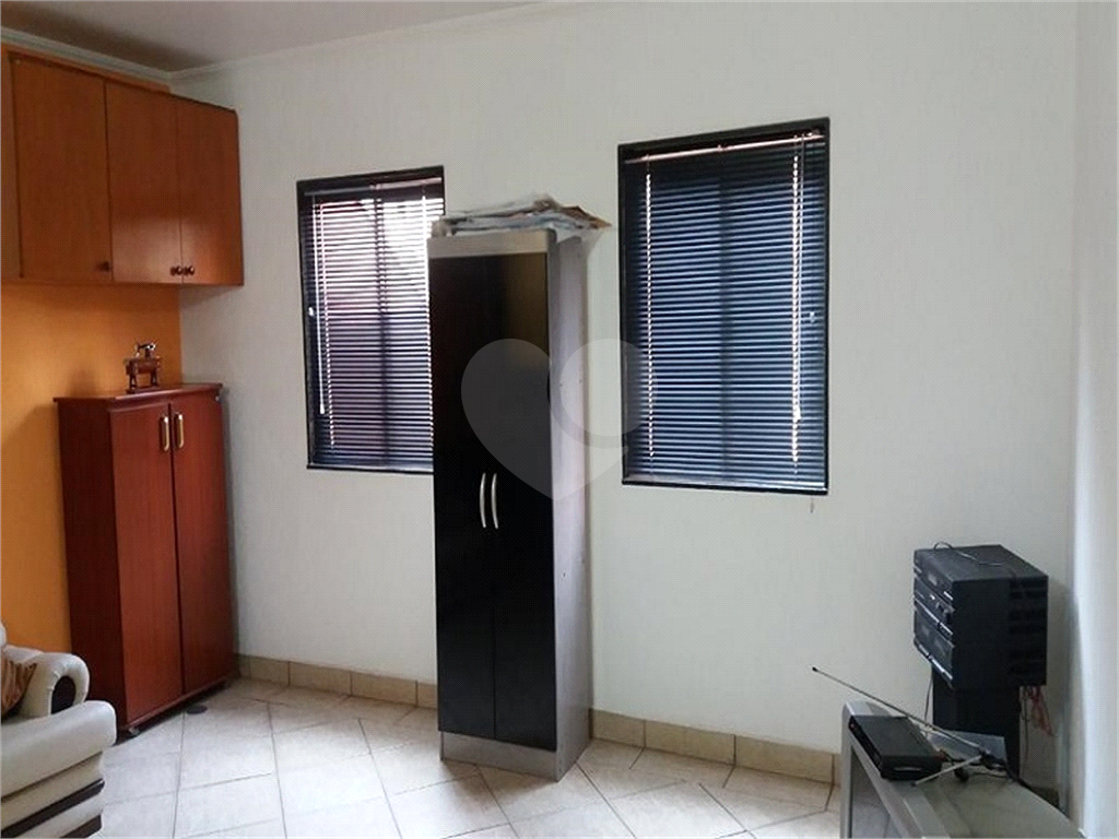 Sobrado à venda com 3 quartos, 180m² - Foto 17