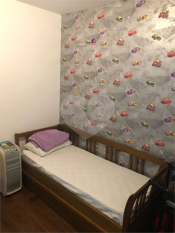 EXCELENTE apartamento c/  120m² , 03 quartos 02 suítes e quintal em Pinheiros!
