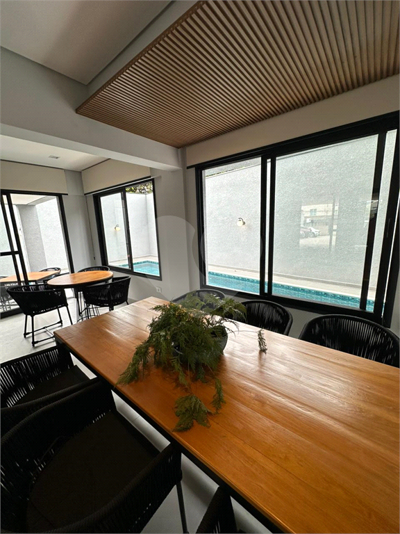Apartamento à venda com 2 quartos, 62m² - Foto 8