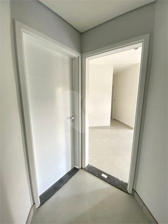 Apartamento à venda com 2 quartos, 62m² - Foto 4