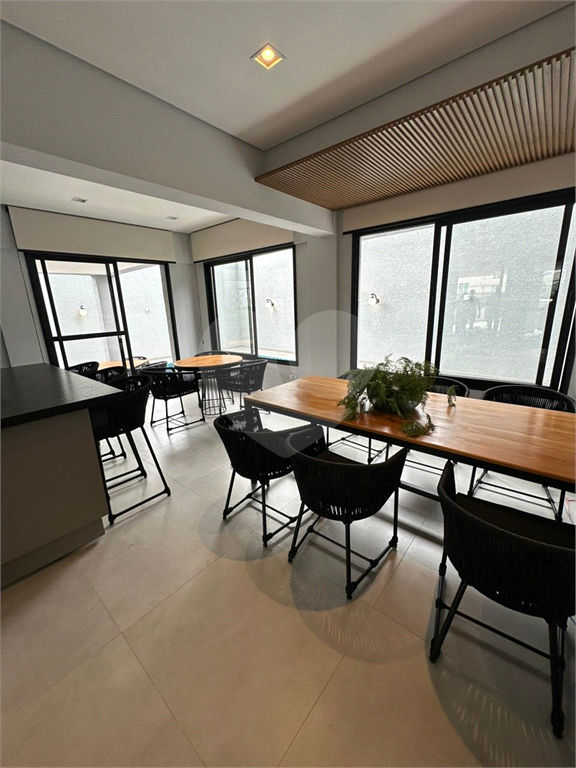 Apartamento à venda com 2 quartos, 62m² - Foto 16