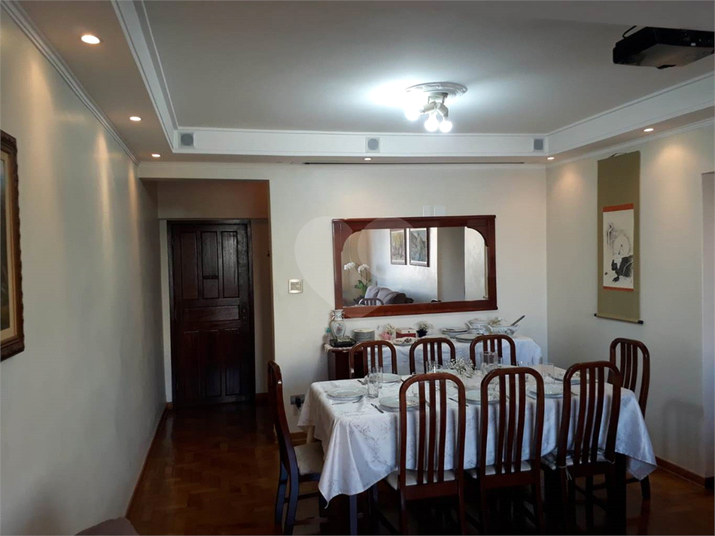 APARTAMENTO em TATUAPÉ