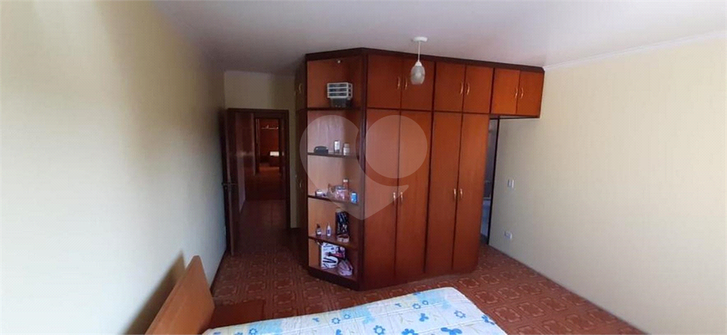 SOBRADO em JARAGUÁ