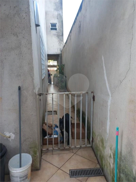 sobrado 3 dorms Tremembe