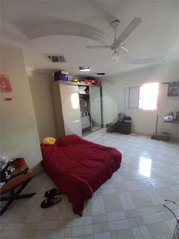 sobrado 3 dorms Tremembe
