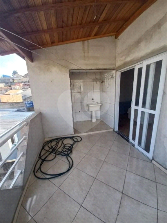 sobrado 3 dorms Tremembe