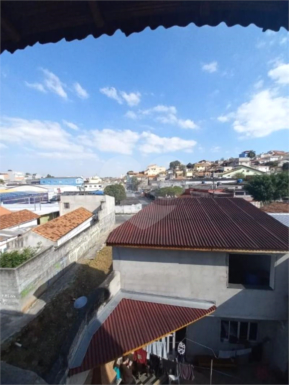 sobrado 3 dorms Tremembe
