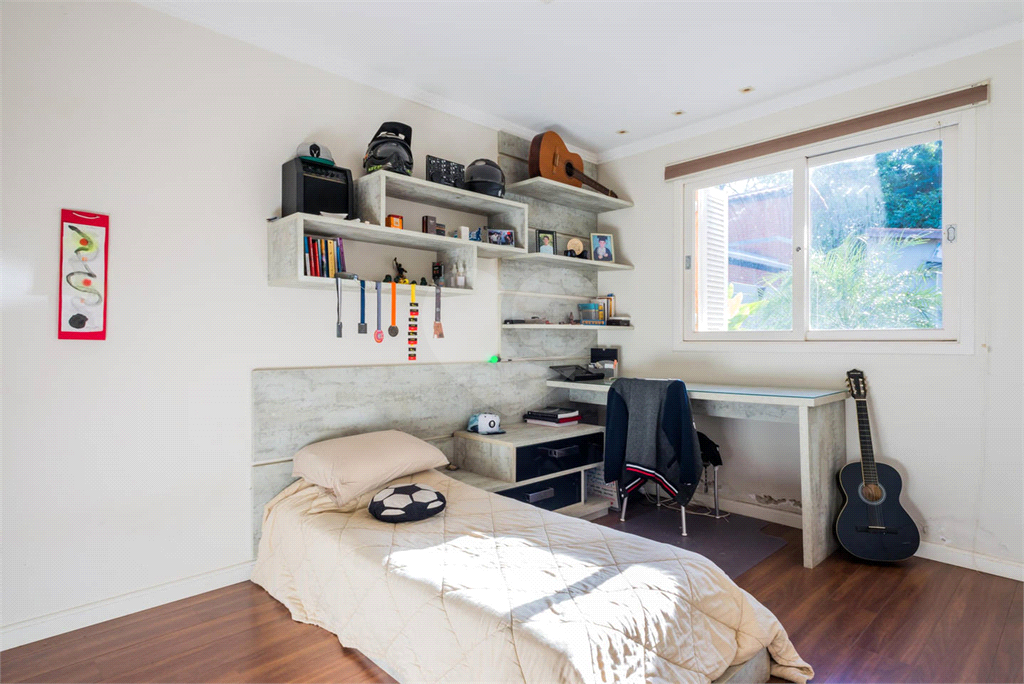Casa de Condomínio à venda com 3 quartos, 430m² - Foto 8