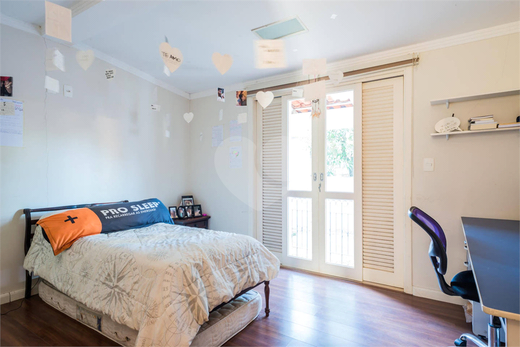 Casa de Condomínio à venda com 3 quartos, 430m² - Foto 6