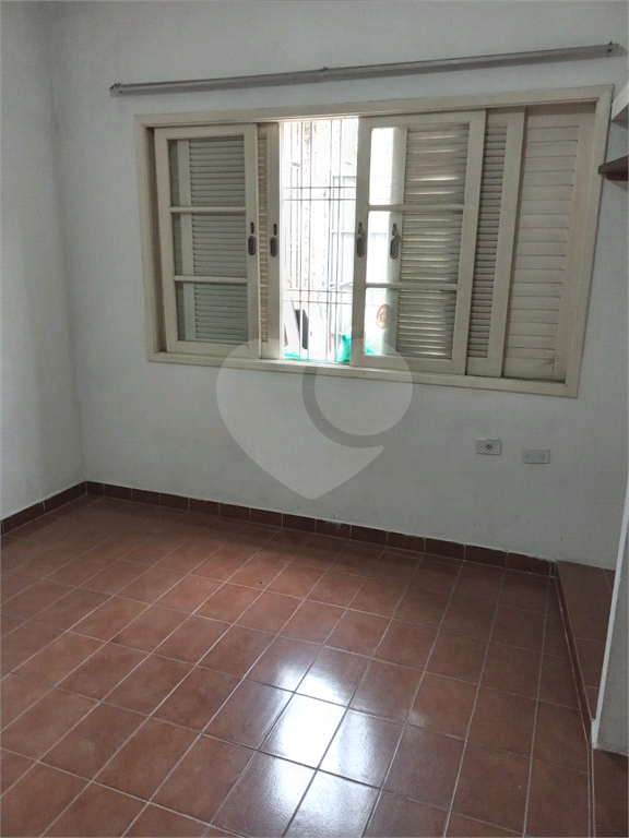 Casa à venda com 4 quartos, 180m² - Foto 32