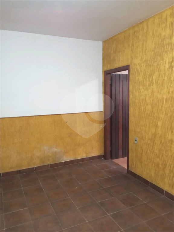 Casa à venda com 4 quartos, 180m² - Foto 27