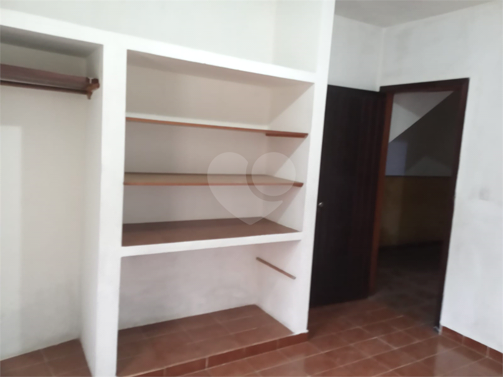 Casa à venda com 4 quartos, 180m² - Foto 31