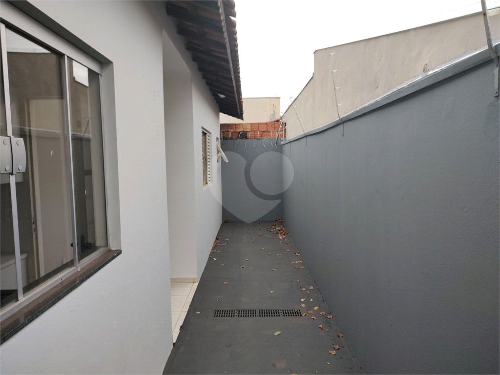 Casa à venda com 2 quartos, 66m² - Foto 19