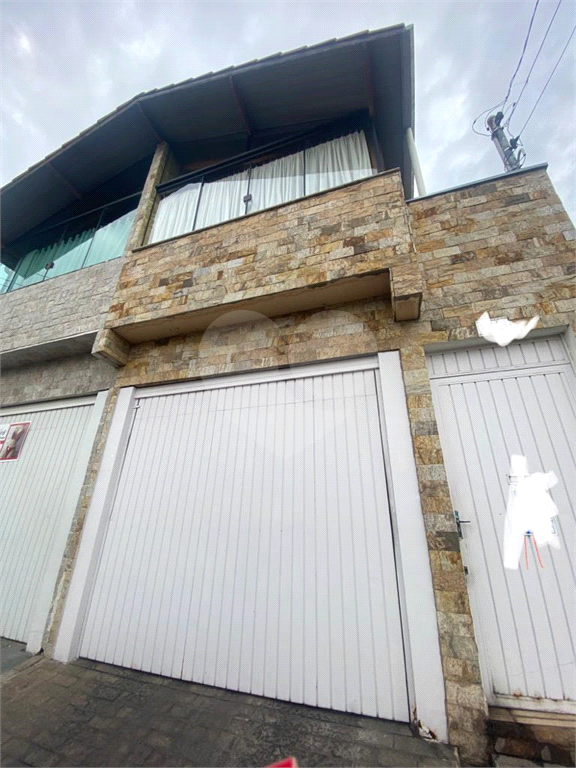 Sobrado para venda na Vila Nivi