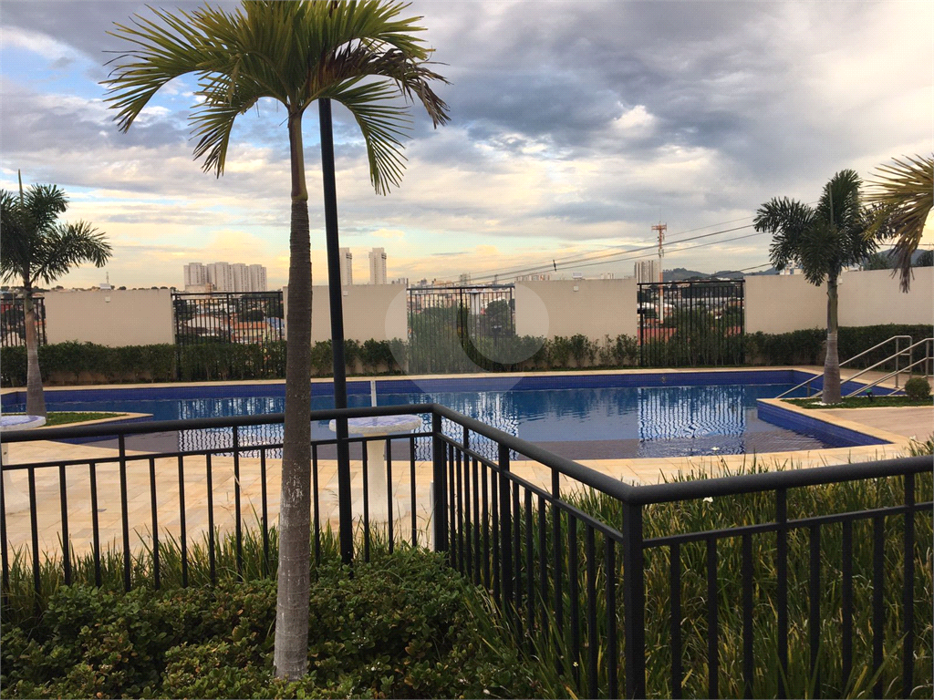 Apartamento à venda com 3 quartos, 83m² - Foto 28