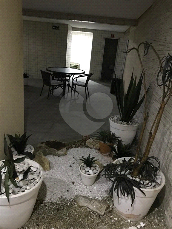 APARTAMENTO em AVIAÇÃO