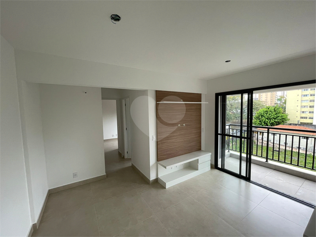 Apartamento 2 dormitórios/1 suite - 200 mts do Metro Parada Inglesa