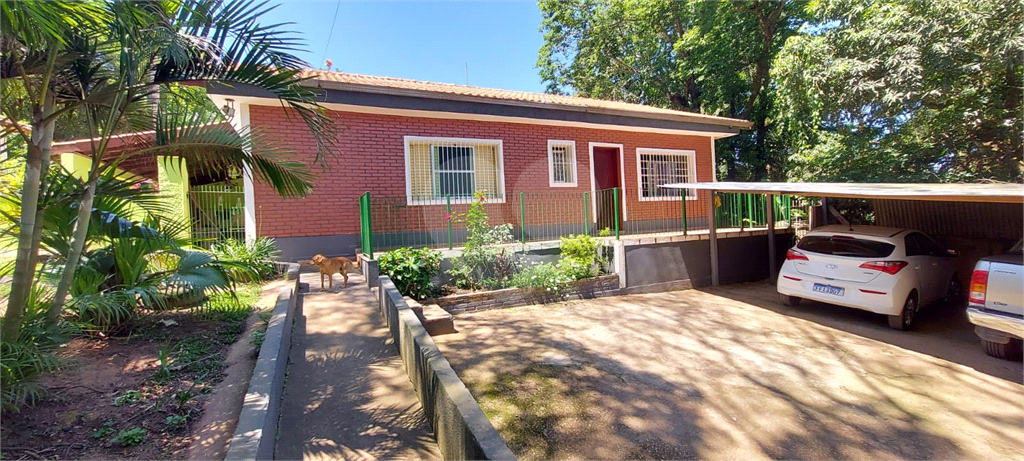 Chácara à venda com 3 quartos, 277m² - Foto 20
