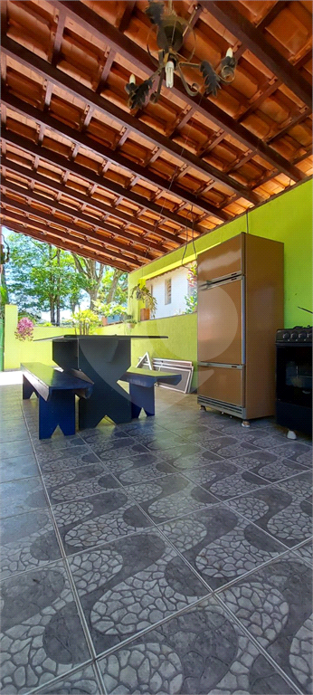 Chácara à venda com 3 quartos, 277m² - Foto 4