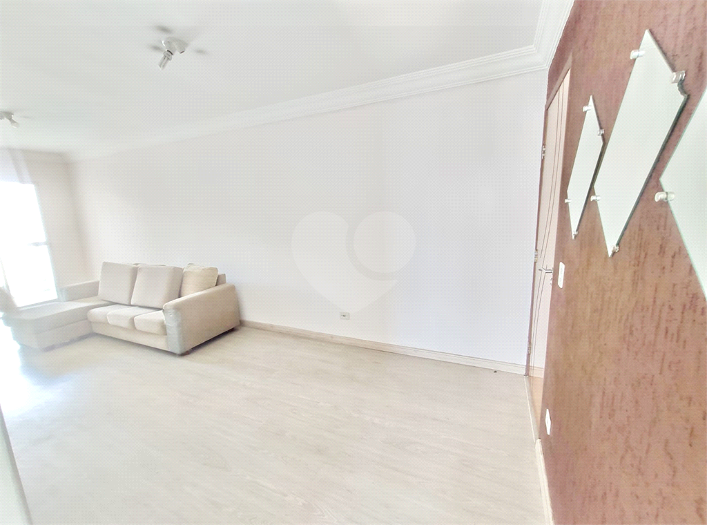 Apartamento com 2 dormitórios próximo ao metro! 