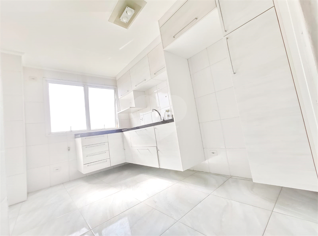 Apartamento com 2 dormitórios próximo ao metro! 