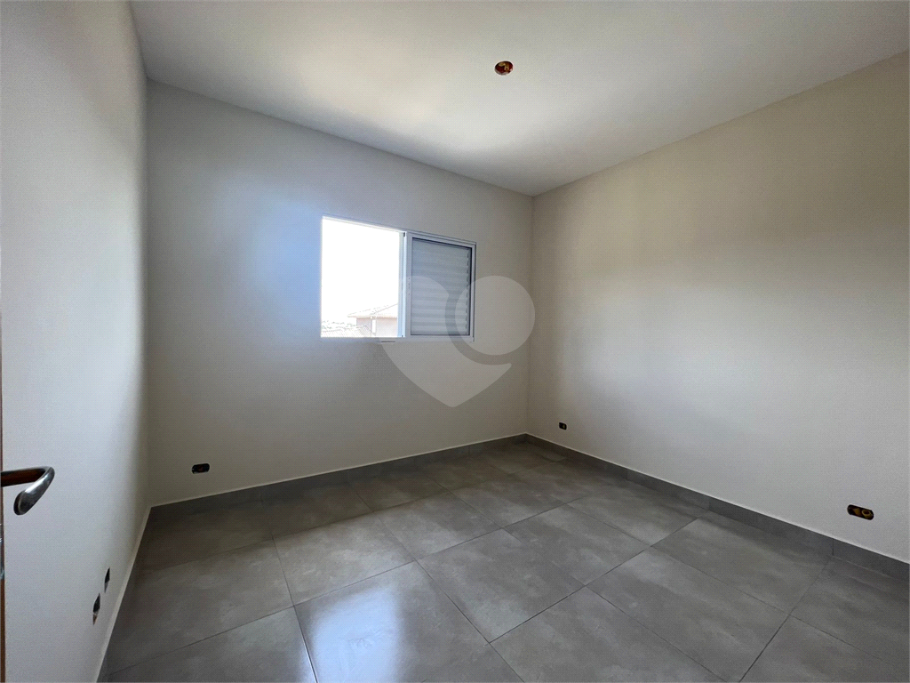 Casa à venda com 2 quartos, 51m² - Foto 4