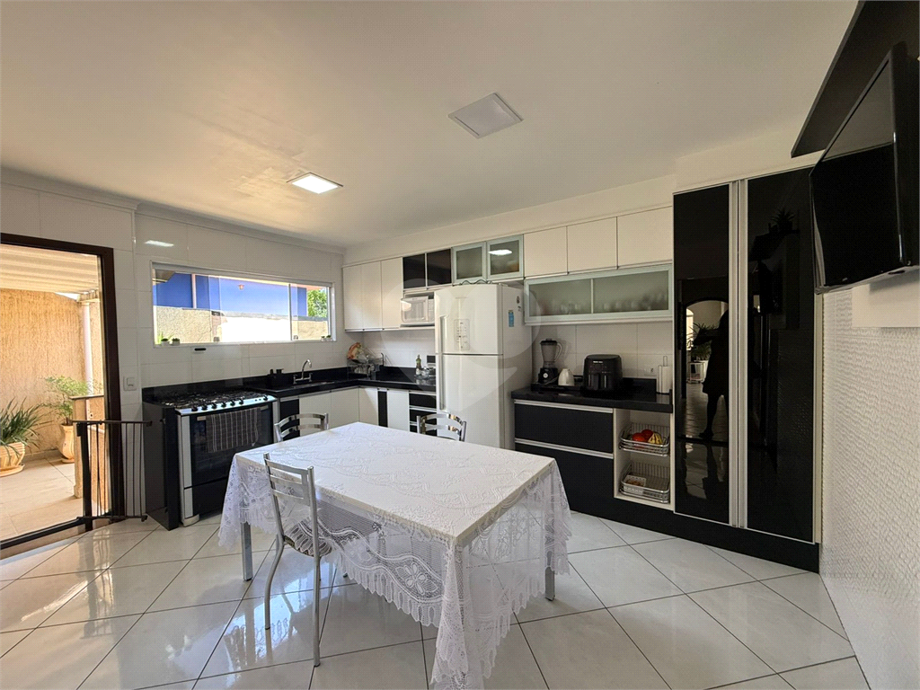 Bela Casa Térrea-Jardim Tremembé