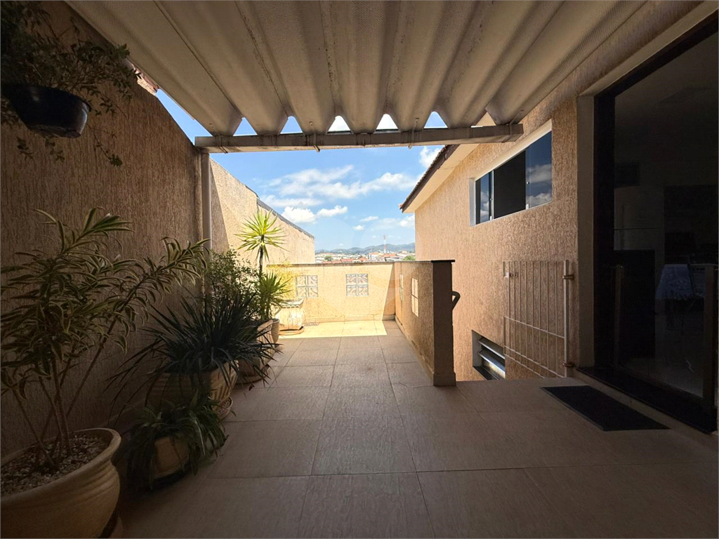 Bela Casa Térrea-Jardim Tremembé