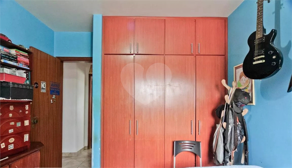 Apartamento 3 dormitórios com varanda, 