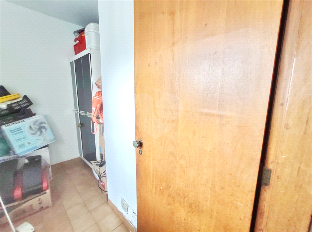 Apartamento 3 dormitórios com varanda, 