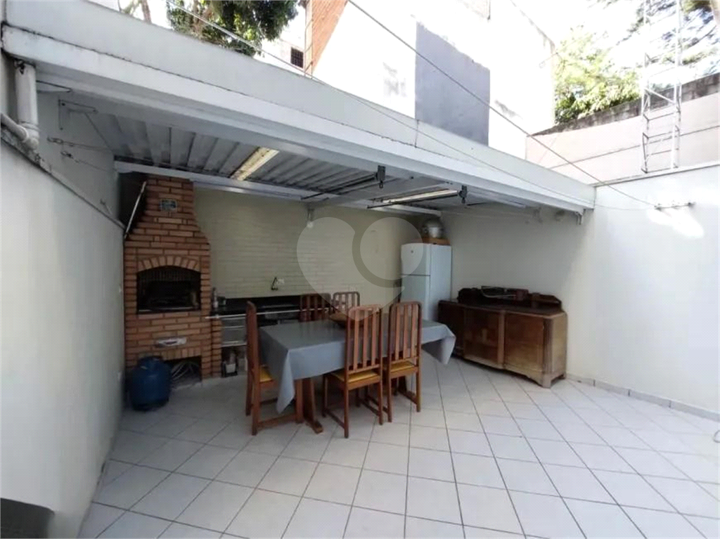 SOBRADO EM MIRANDOPOLIS - RUA DOS LIRIOS - EXCELENTE ESTADO DE CONSERVAÇÃO