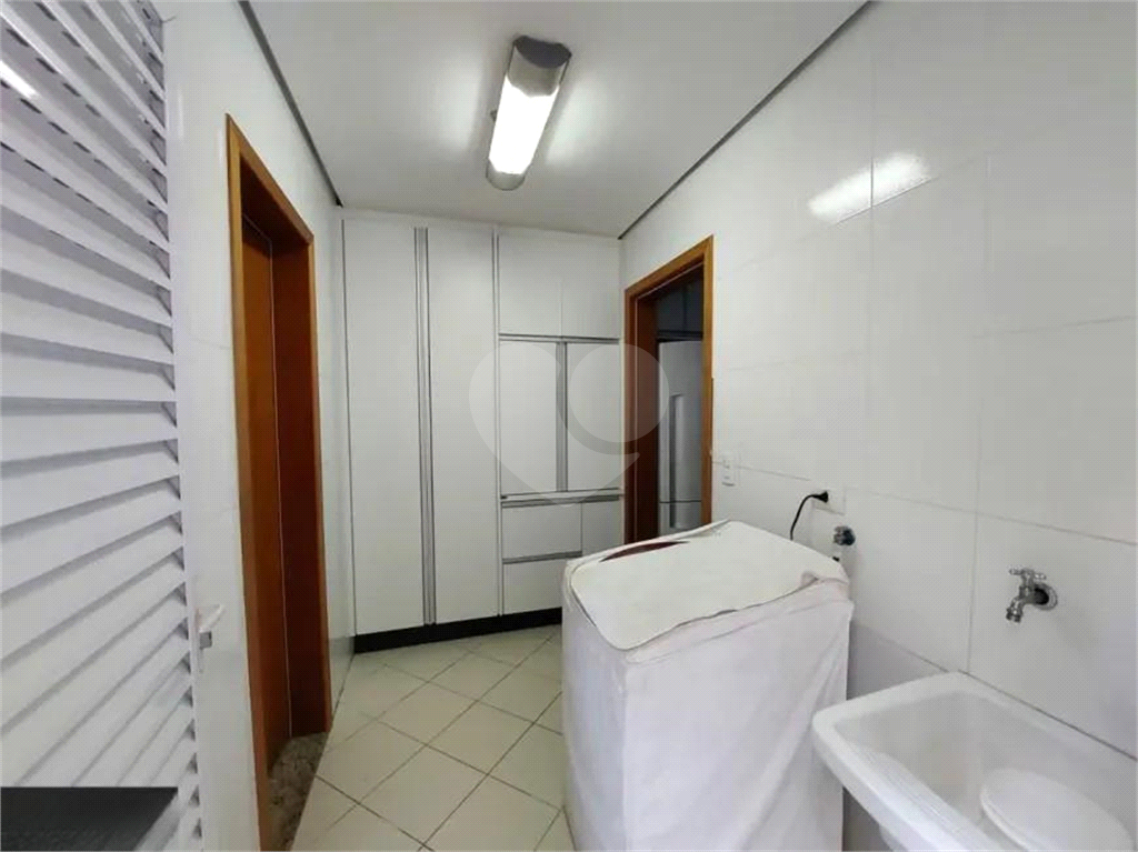 SOBRADO EM MIRANDOPOLIS - RUA DOS LIRIOS - EXCELENTE ESTADO DE CONSERVAÇÃO