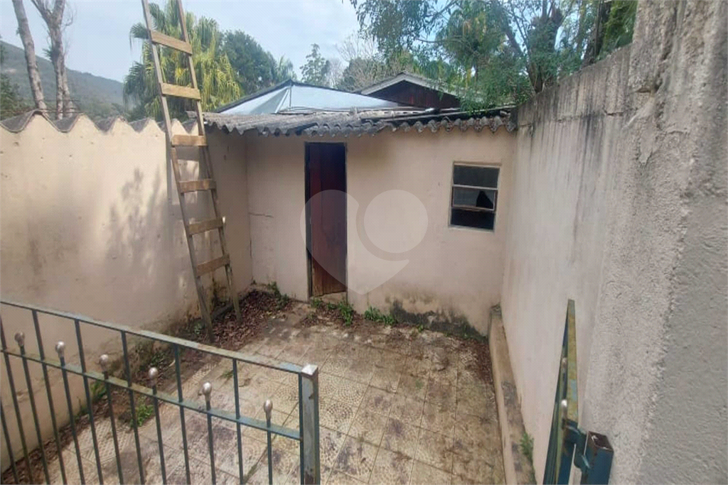 Casa de Condomínio à venda com 3 quartos, 128m² - Foto 29