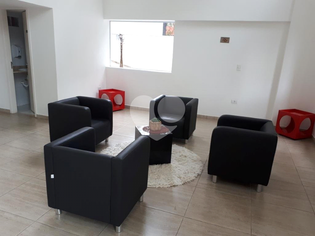 Apartamento à venda com 2 quartos, 68m² - Foto 35