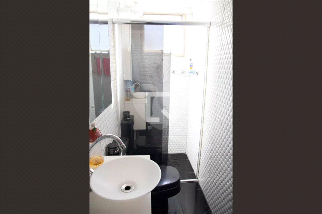 Apartamento à venda com 2 quartos, 50m² - Foto 13