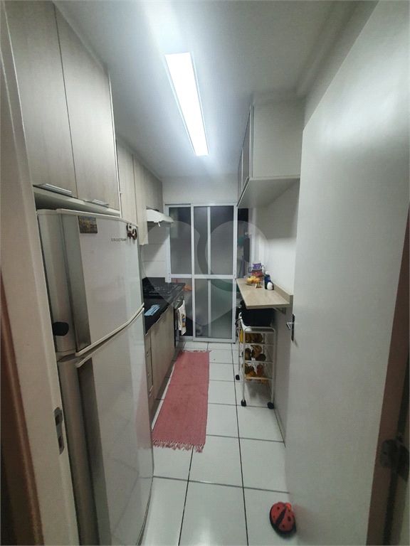 Apartamento à venda com 3 quartos, 62m² - Foto 11