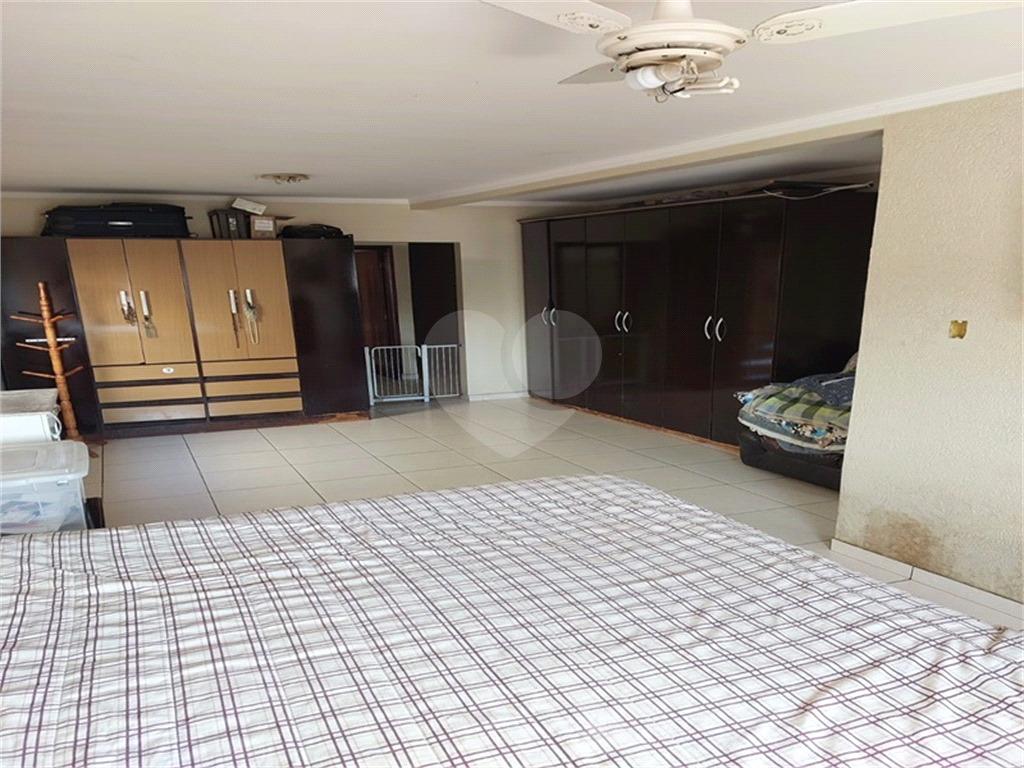 Sobrado à venda com 3 quartos, 240m² - Foto 27