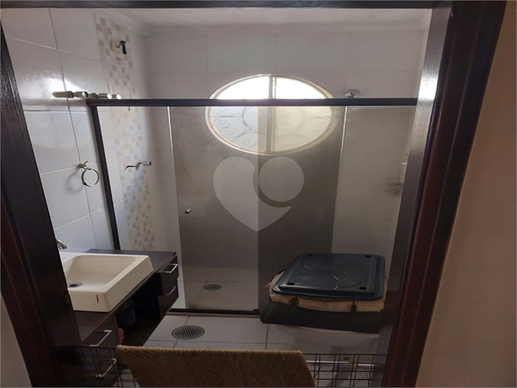 Sobrado à venda com 3 quartos, 240m² - Foto 17